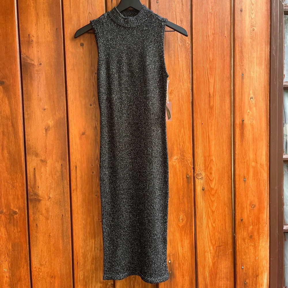 Forever 21| Black and Silver Metallic Dress
